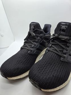 Adidas Ultraboost 4.0 DNA Shoes Mens 10 Black Running Athletic Training  Sneakers for Sale in Pasadena, CA - OfferUp