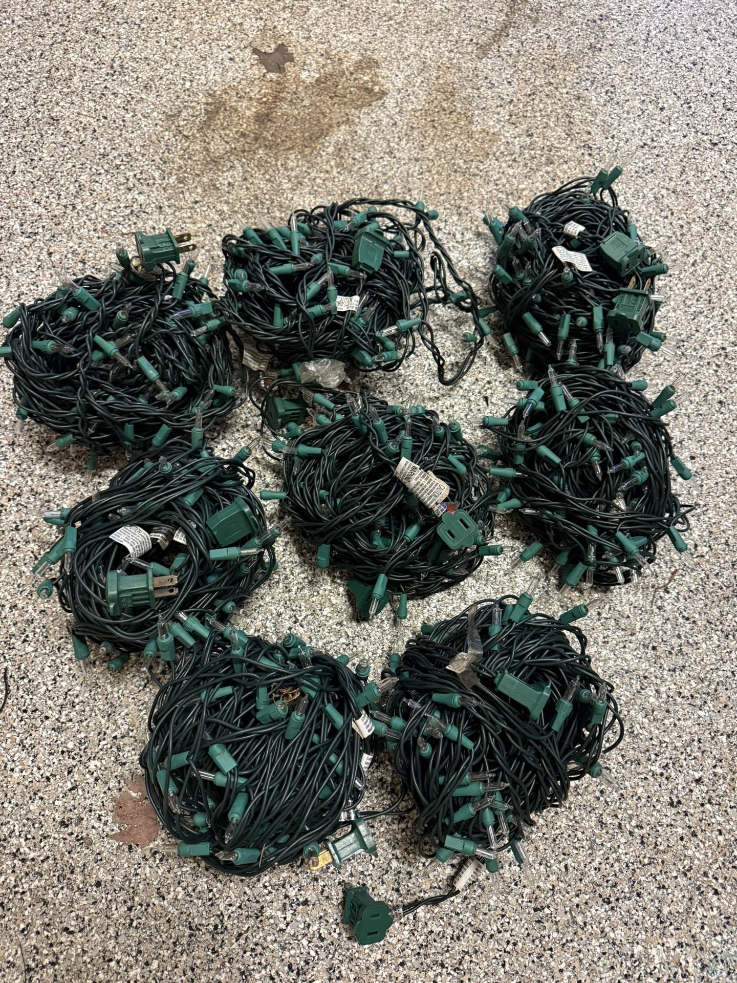 8 Strings Of White/Clear Christmas Lights