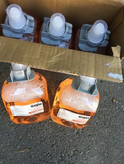 Lot Of 5 GOJO 5162 Luxury Foam Antibacterial Soap Refill for FMX-12 1250 mL