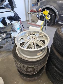 18 inch WHEELS 4 LUG UNIVERSAL PATTERN