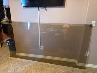 Free tinted glass