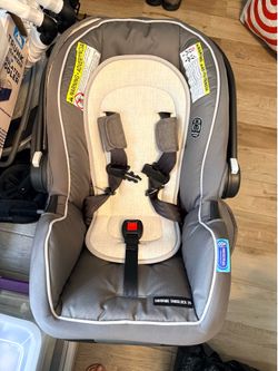 Baby car seat