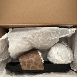 Brand new coach slides size 9 women’s