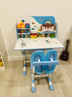 Small desk for kids