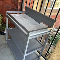Crib and changing Table 