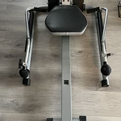Rowing Machine In Excellent Condition. 