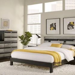 Queen Size 4 Pieces Bedroom Set