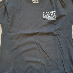 Used Look Mom I Can Fly Netflix, Size L