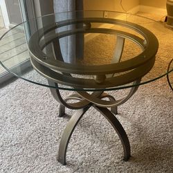 Stunning Coffee Table and End Table Set - On Sale Now! (Morrisville, NC)