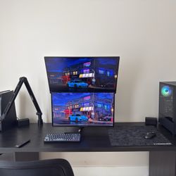 SELLING GAMING SET UP