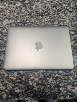 Apple MacBook Pro 13” (2015) – Silver – Great Condition