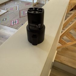 Tesla Charging Adapter