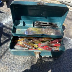  Tool Box  Full Of Screw Drivers 