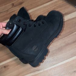 Black Timberlands Size 7 Womens