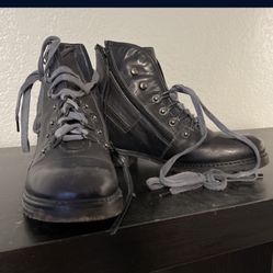  vintage foundry women  boots