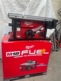 Milwaukee M18 FUEL ONE-KEY 18-Volt Lithium-Ion Brushless Cordless 8-1/4 in. Table Saw (Tool-Only)
