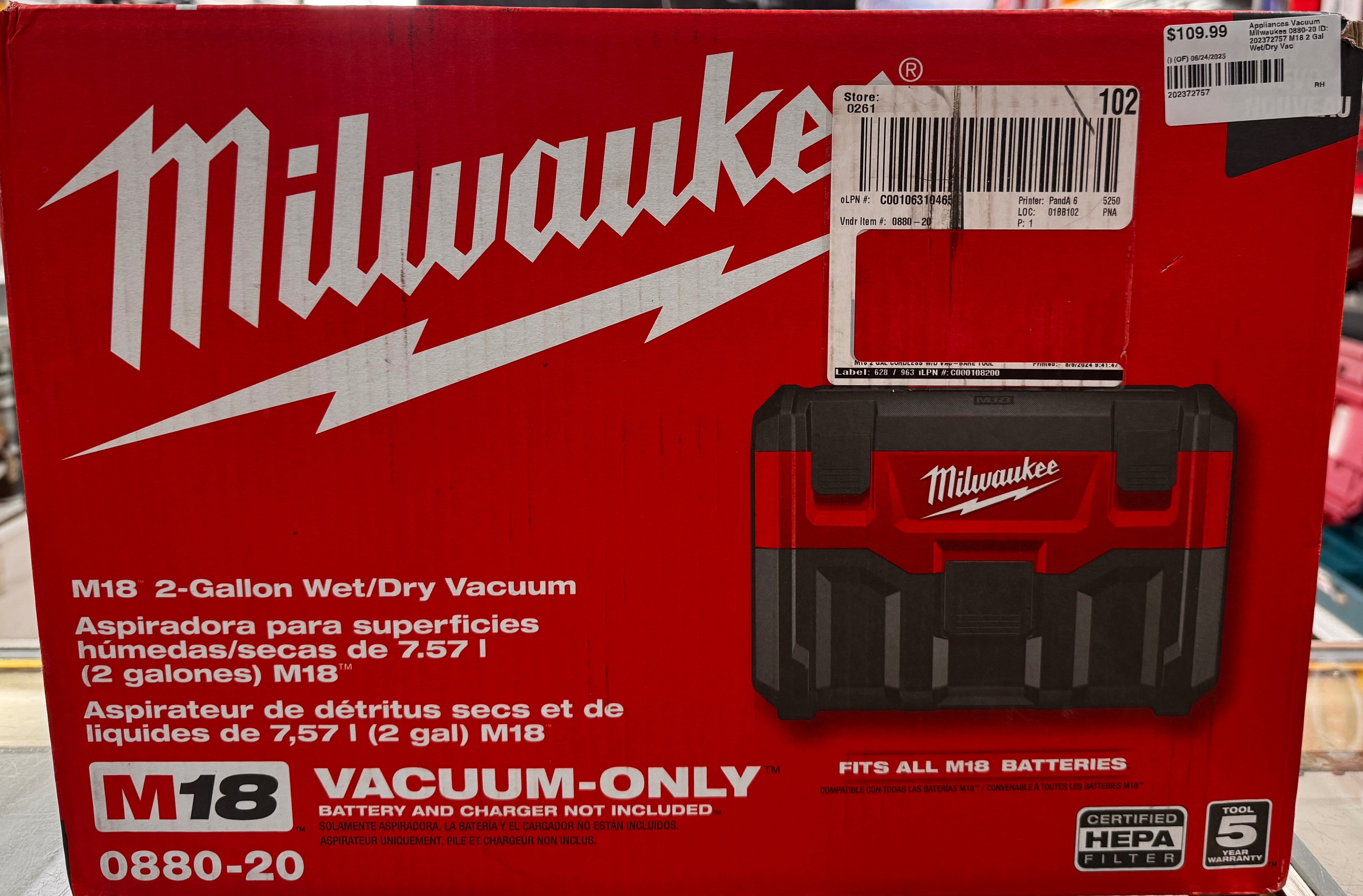 Milwaukee 0880-20 M18 18V Wet/Dry Vacuum w/ Crevice Tool - Bare Tool