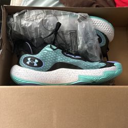 Under Armor Spawn 5 SOS