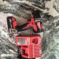 M18 Brushless drill Kit