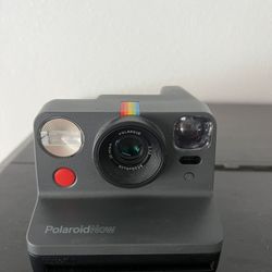 Polaroid Now camera