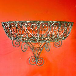 Metal Wall Basket 
