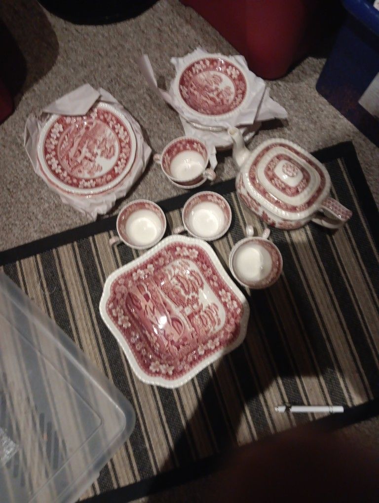 23 Pieces  Copland Spode Tower Pink 1920s No Chips Or Cracks 200 Dollars 