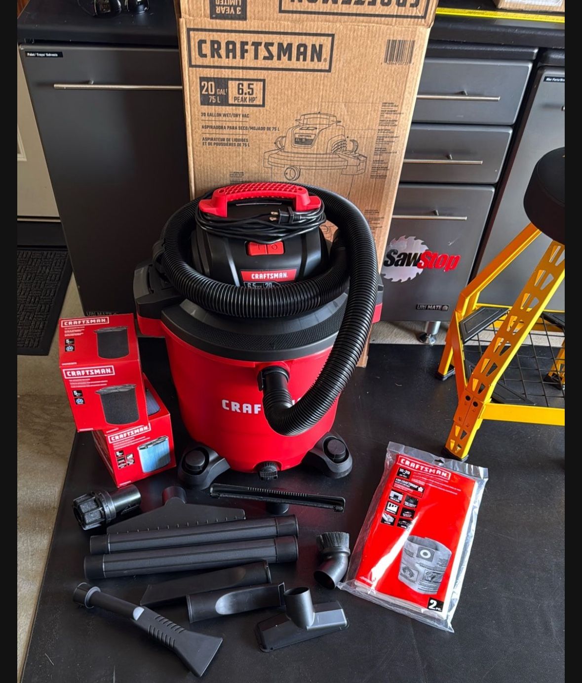 New Craftsman 20 Gallon Wet Dry Vacuum W/wxtras