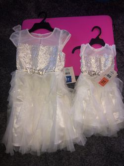 Brand newChristmas girls dresses