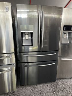Samsung Black Stainless Steel Counter Depth Refrigerator
