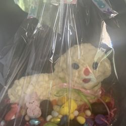 Winner Of Lamb Cake Drawing 