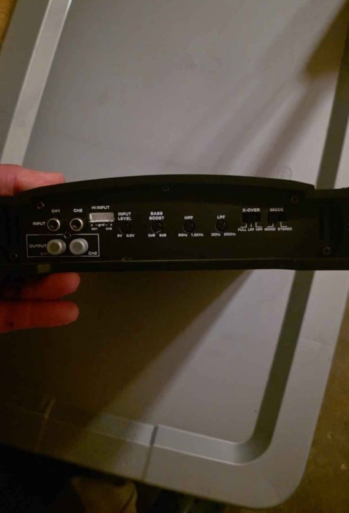 Autotek 2000 Watt Perfect Condition