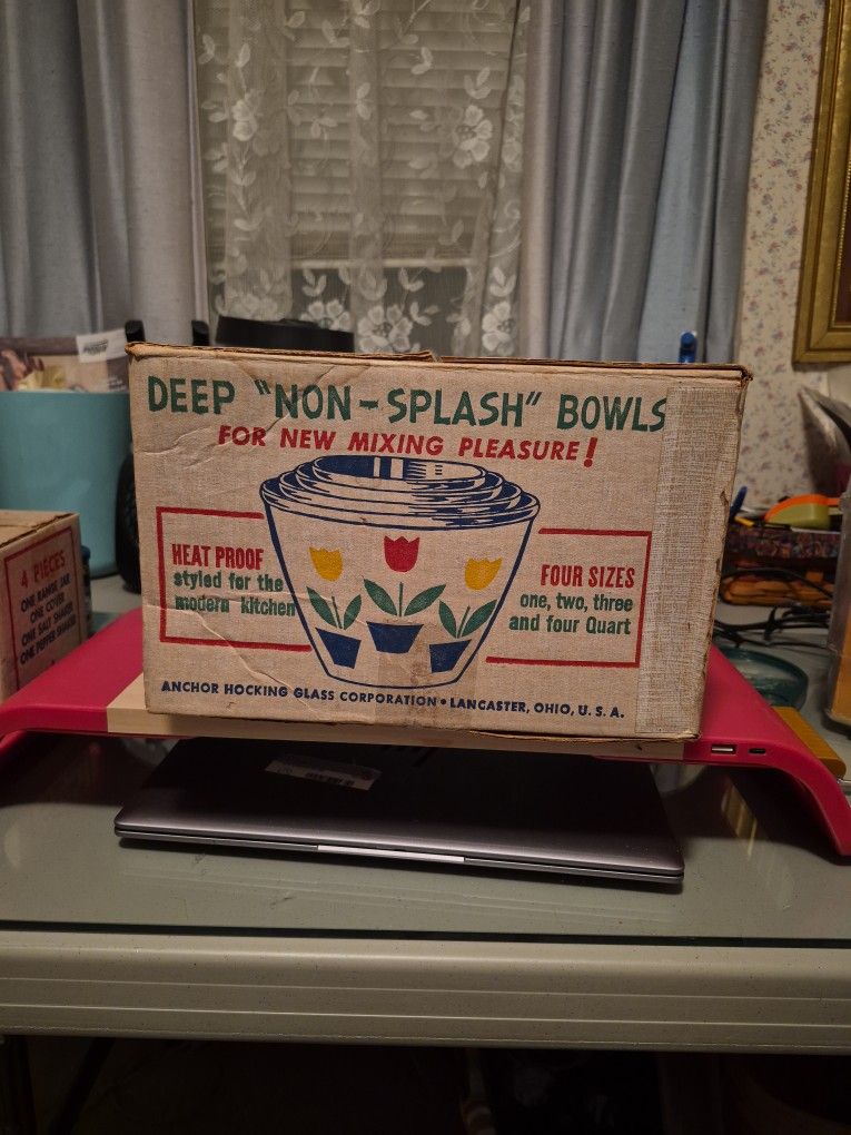 This Is By ANCHOR HOCKING,  FIRE KING Set This Was Never Out Of The Box.  