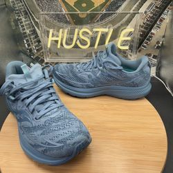 Saucony Women’s Omni 21 “Skyway” Running/Casual Shoes Sz 7.5