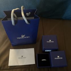 Swarovski Ring 