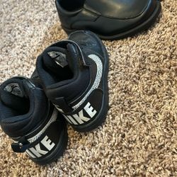 Boy’s 11c Nike & Dress Shoe