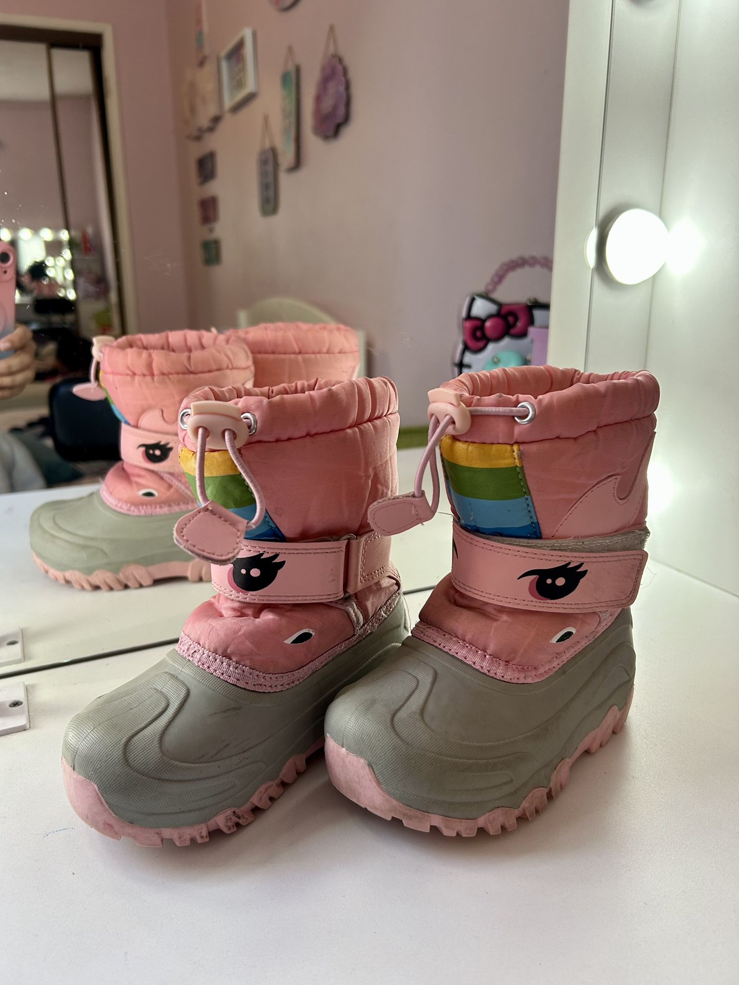 Rain/Snow Kids Boots Size 8