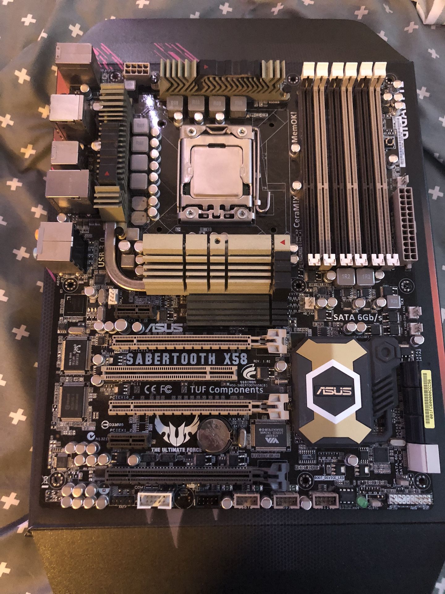 Asus Sabertooth X58 ATX Motherboard With Intel i7-970k