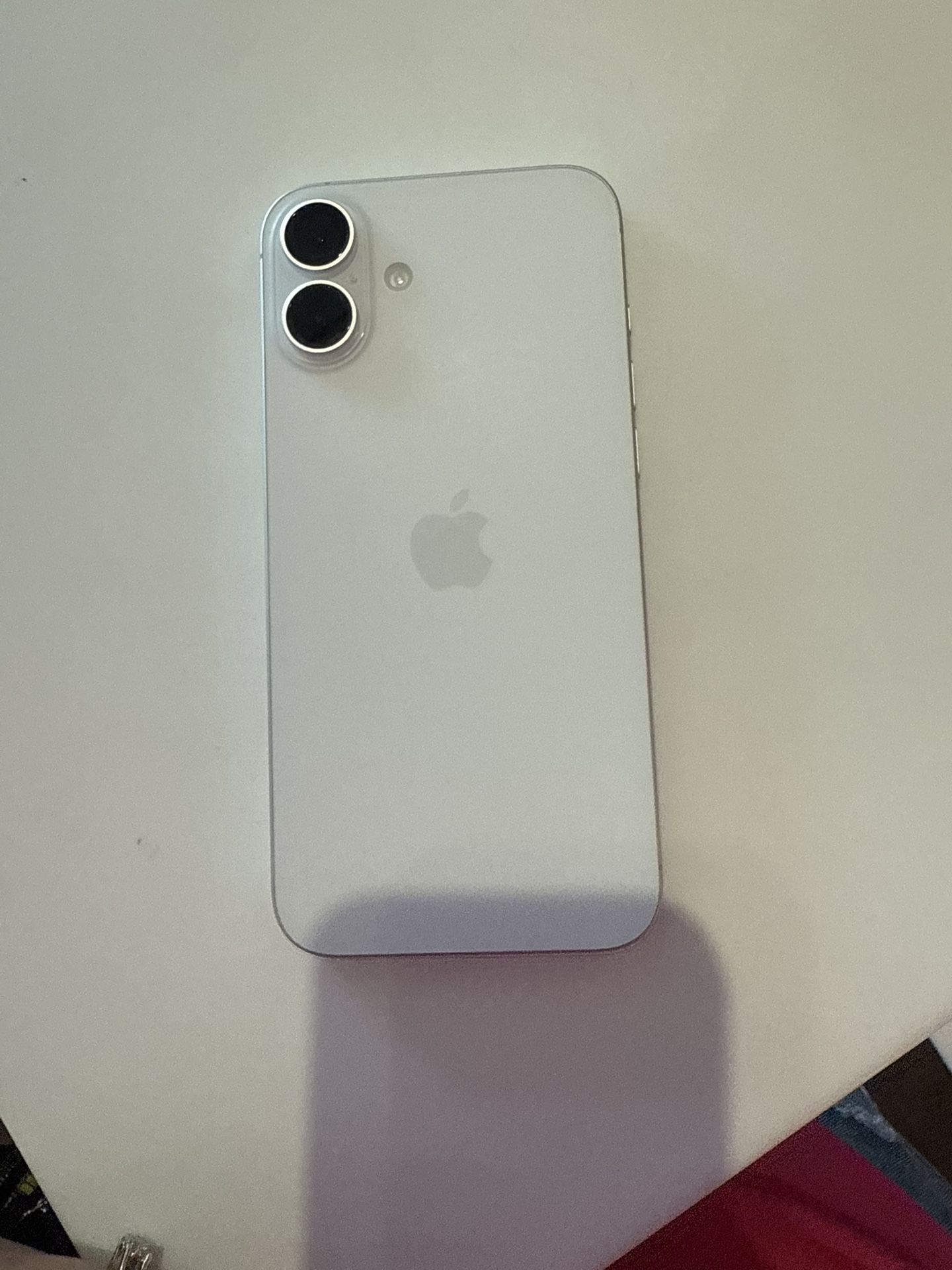iPhone 16 Plus