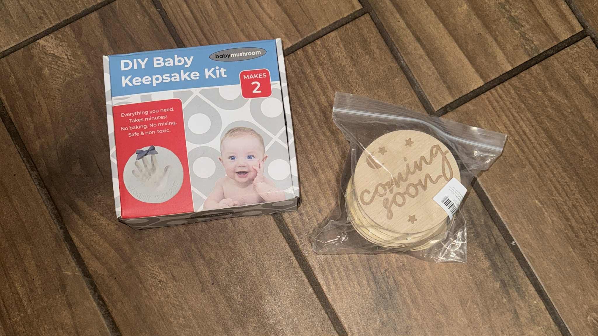 NEW Keep sake kit & milestone monthly wooded discs