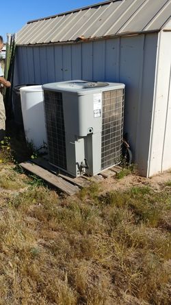 Air Conditioner Unit