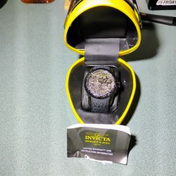 Invicta Hand Watch/ Wind Up/ Self Winding When Moving