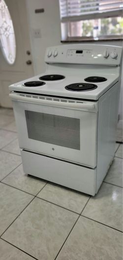 White Electric Coil Range Stove