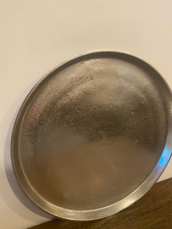 Crate & Barrel Large  Round Hammered Matte Gold Serving Tray 21” in Diameter