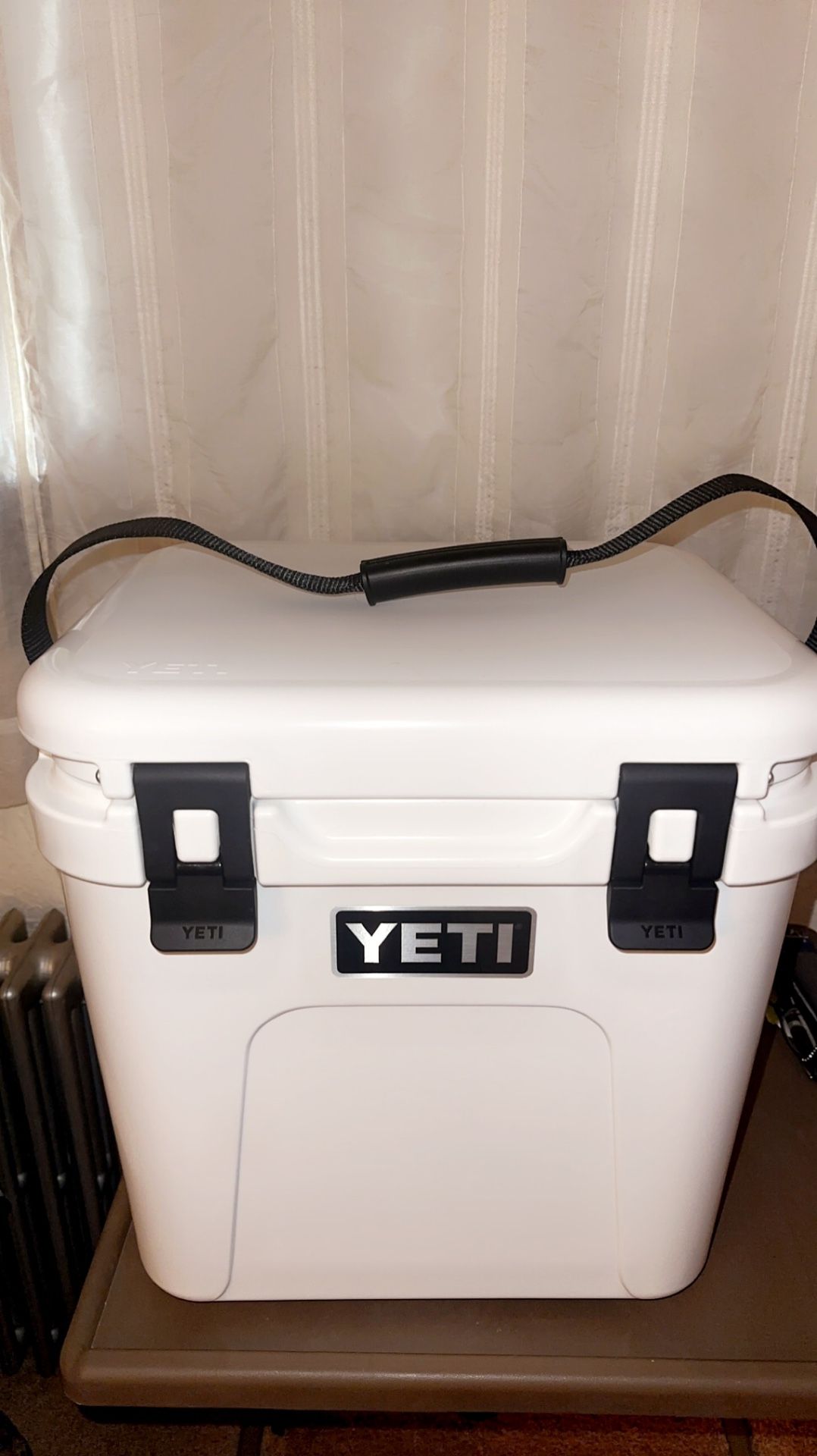 Yeti Roadie 24