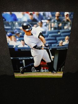 Aaron Judge NY YANKEES Autographed 8x10 Photo & COA 