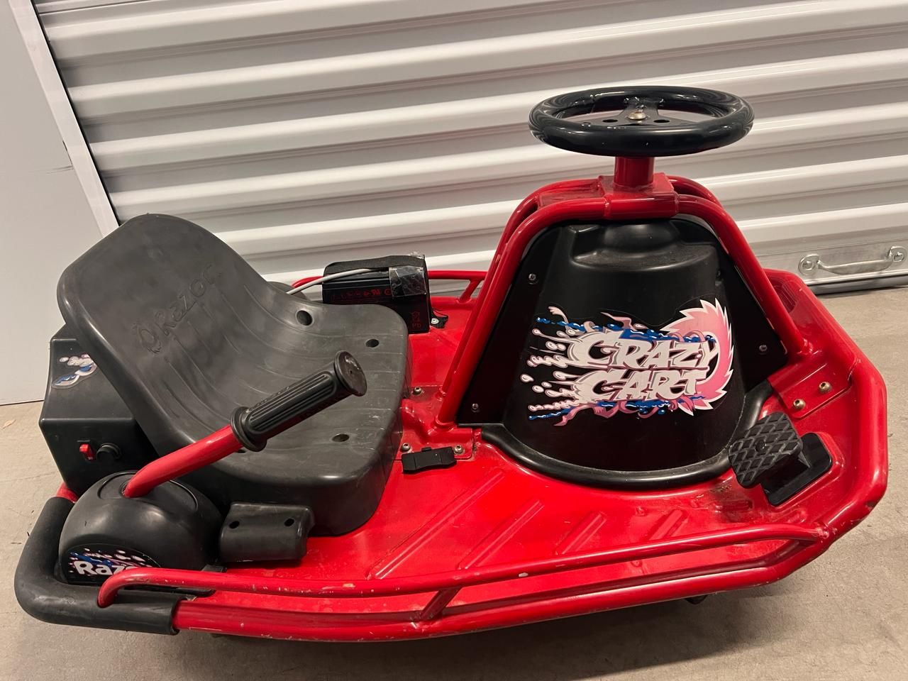 Razor Crazy Cart 24V Electric Drifting Go Kart Variable Speed, Up