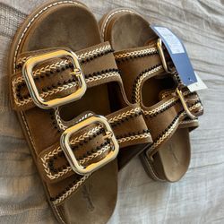 Women’s Sandals