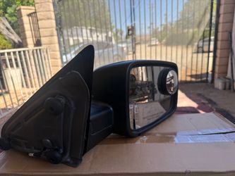 Ram mirror