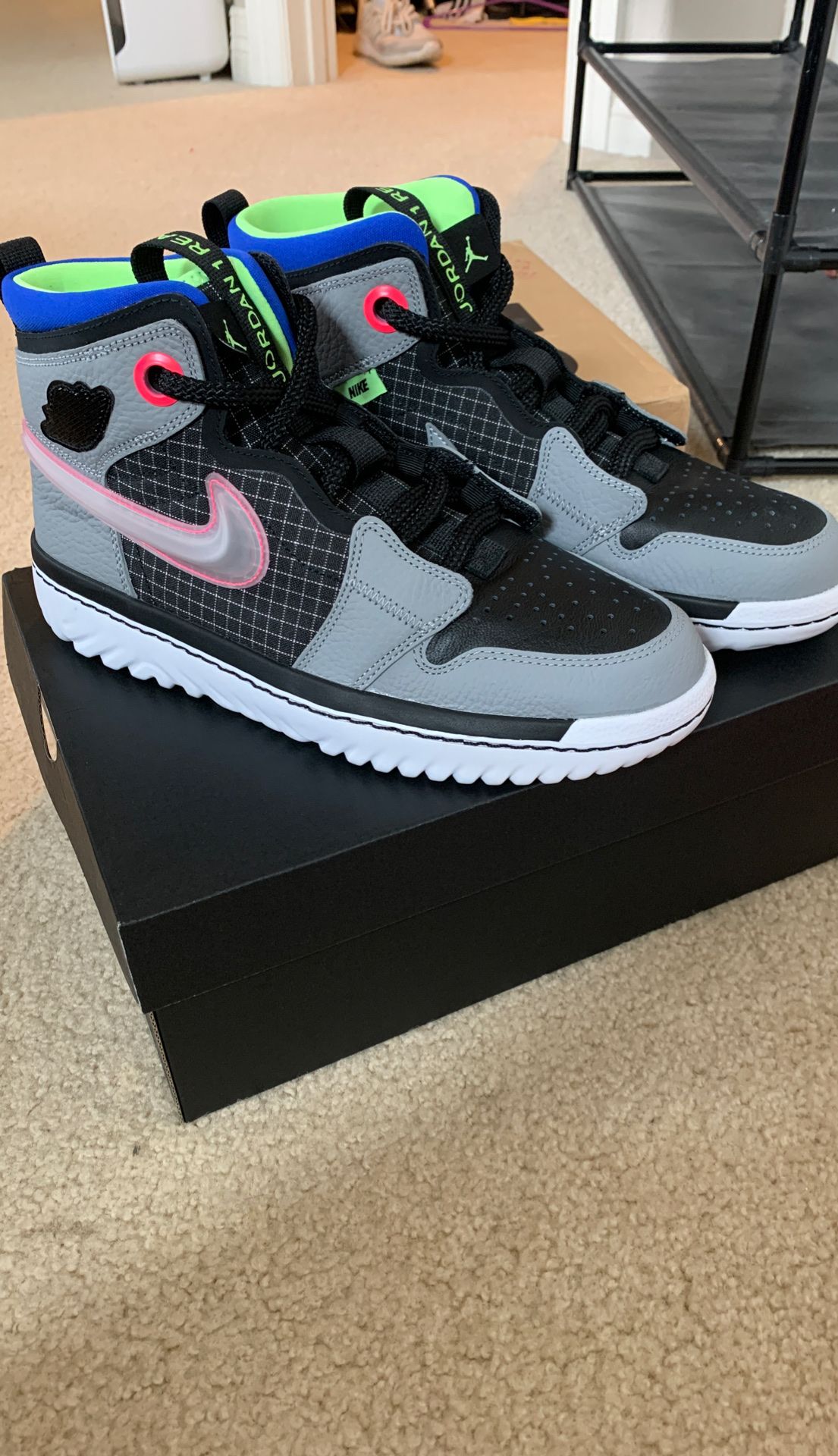 Jordan 1 react (size.9)