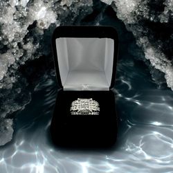 14kt 10.80g White Gold with Square and Round Diamonds Ring